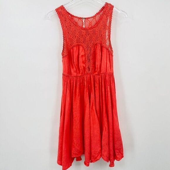 Free People Size XS Fiesta Coral Pink Crochet Lace Boho Sleeveless Mini Dress - Picture 3 of 10